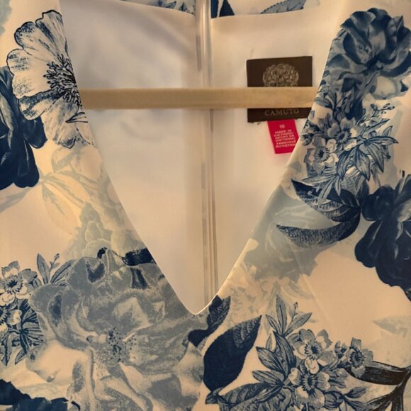NWT Vince Camuto Blue and White Floral Scuba Knit Fit & Flare Dress. Size 10 - Picture 5 of 11